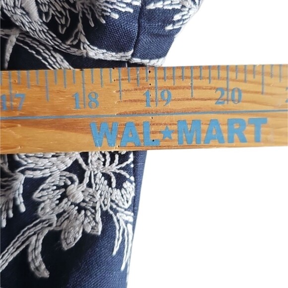 Liz Claiborne Linen Blend Jacket Sz 8 Navy Embroidered Floral Lightweight - Picture 14 of 14